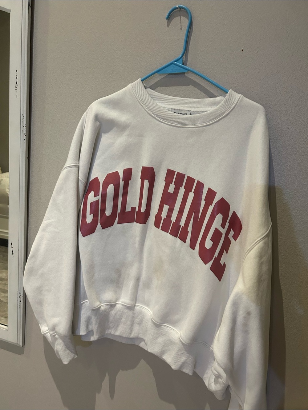 White Crewneck Sweatshirt with Red 'GOLD HINGE' Graphic